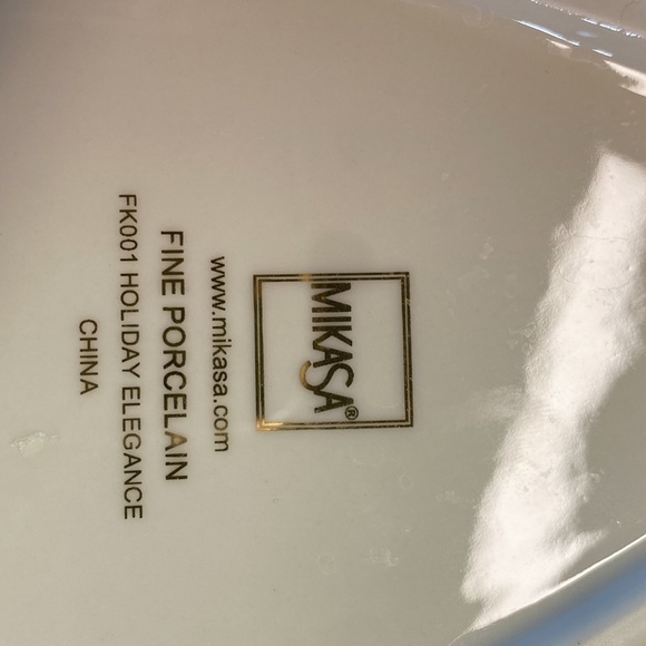 Mikasa Holiday Elegance Tree Dish - Picture 4 of 5
